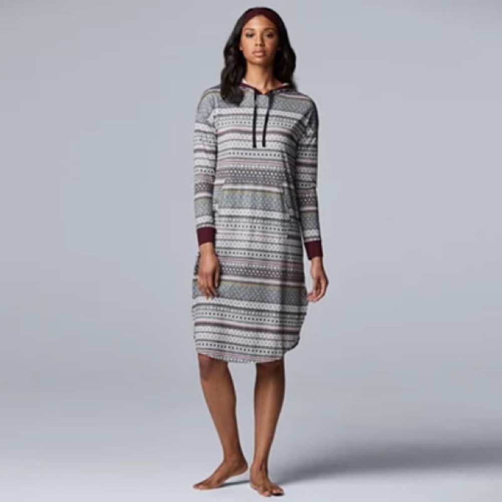 Simply Vera Wang Nightgown